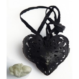 Pendente "Ex voto negro y Luz" Pendente "Ex voto negro y Luz"