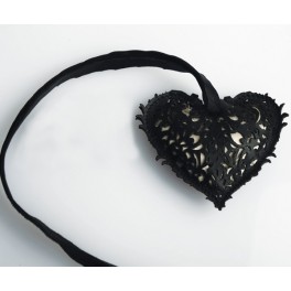 Pendente "Ex voto negro" Pendente "Ex voto negro"